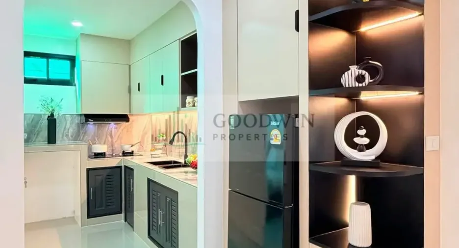 À vendre 3 chambres maison de ville à Jomtien, Pattaya