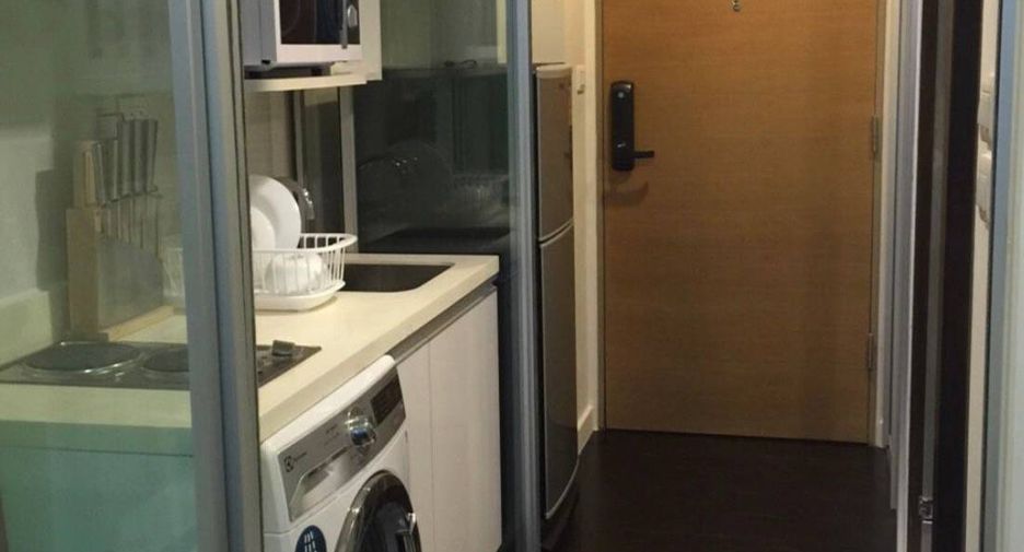 For rent 1 bed condo in Khlong Toei, Bangkok