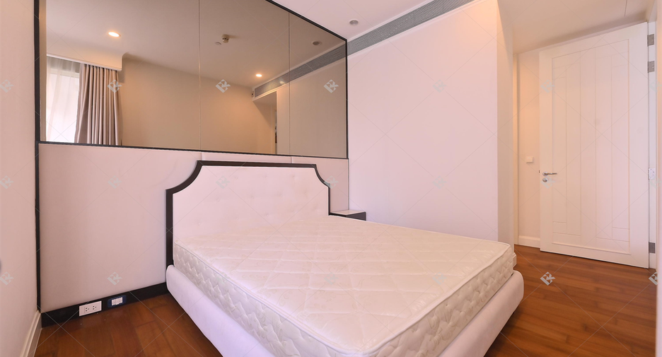 Wohnung zur Miete mit 2 Zimmer in Pathum Wan, Bangkok
