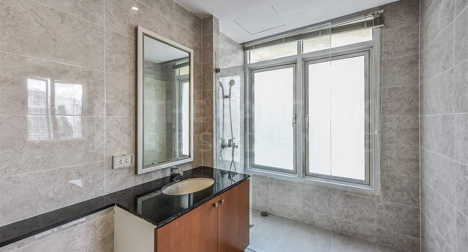 Wohnung zur Miete mit 5 Zimmer in Watthana, Bangkok