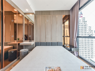 Wohnung zur Miete mit 2 Zimmer in Bang Rak, Bangkok