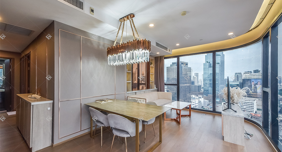 For rent 2 bedrooms condo in Bang Rak, Bangkok