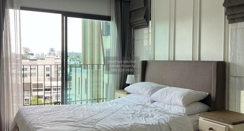 For rent 2 bedrooms condo in Khlong Toei, Bangkok
