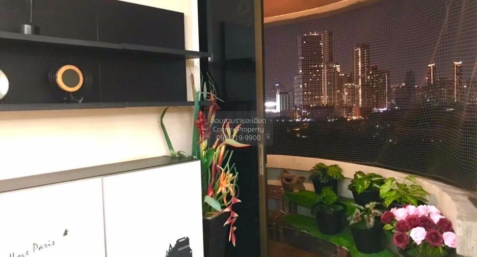 For rent 2 bedrooms condo in Huai Khwang, Bangkok