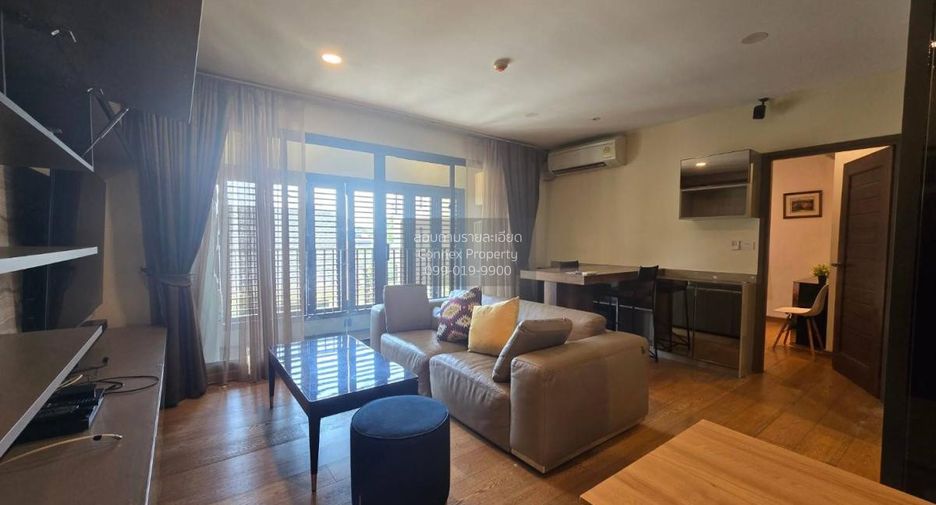 For rent 2 bedrooms condo in Khlong Toei, Bangkok