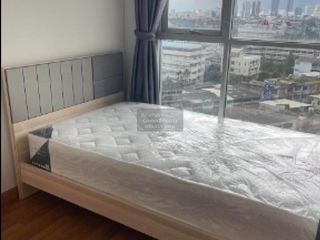 For rent 2 bedrooms condo in Yan Nawa, Bangkok