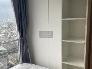 For rent 2 bedrooms condo in Yan Nawa, Bangkok