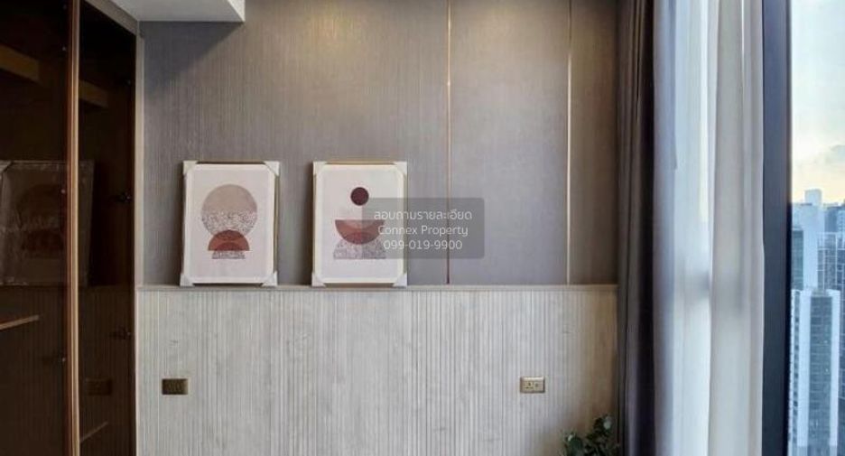 For rent 2 bedrooms condo in Huai Khwang, Bangkok
