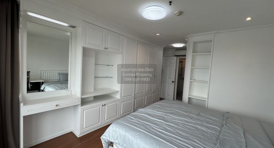 For rent 3 ベッドルーム condo in Yan Nawa, Bangkok
