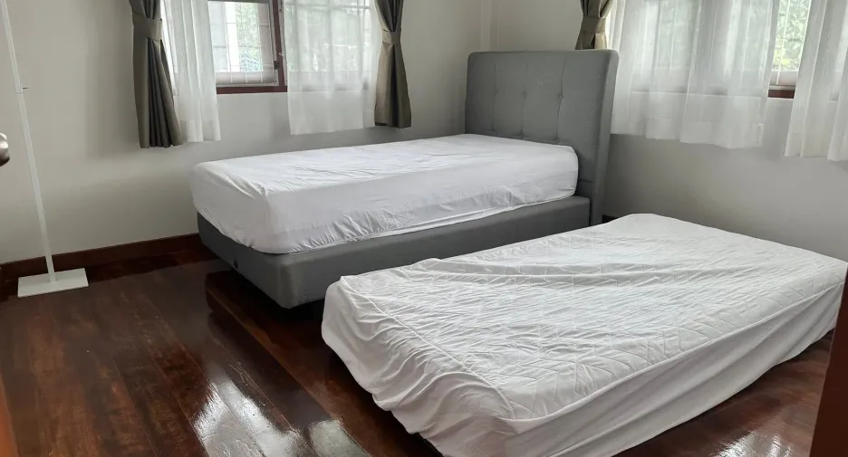For rent 4 ベッドルーム house in Bang Na, Bangkok
