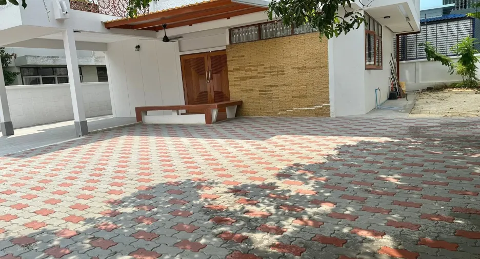 For rent 4 ベッドルーム house in Bang Na, Bangkok