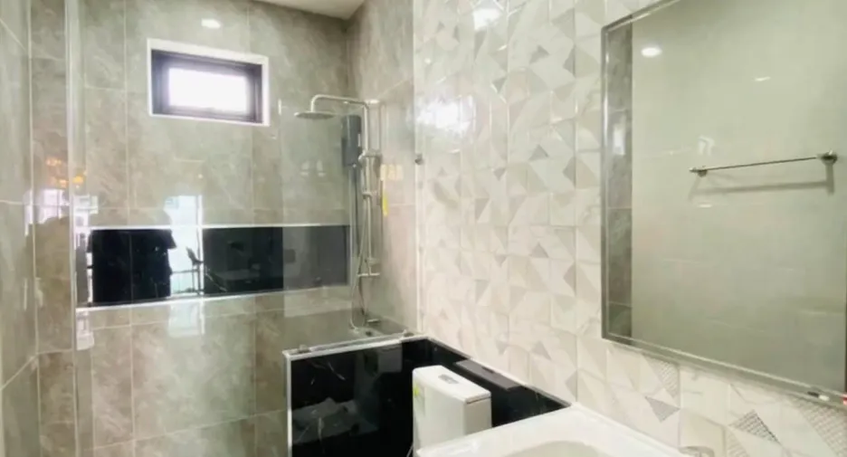 Villa en venta de 3 habitaciones en Bang Lamung, Chonburi