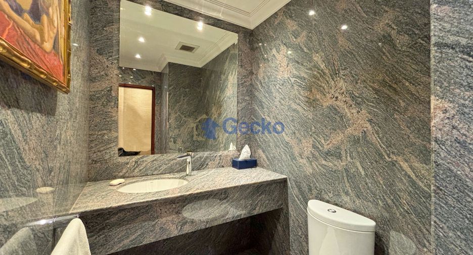 For sale 2 bedrooms condo in Bang Lamung, Chonburi