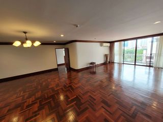 Condo en alquiler de 4 habitaciones en Khlong Toei, Bangkok