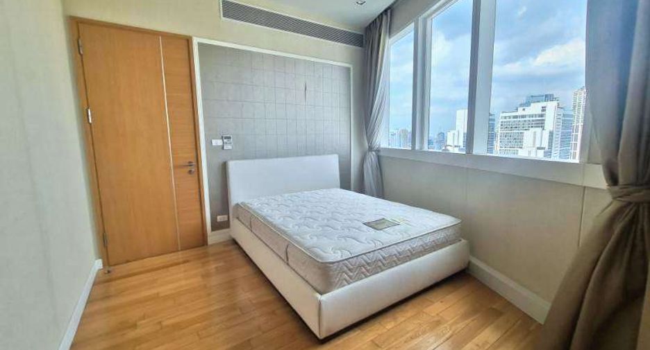 Condo en alquiler de 2 habitaciones en Khlong Toei, Bangkok