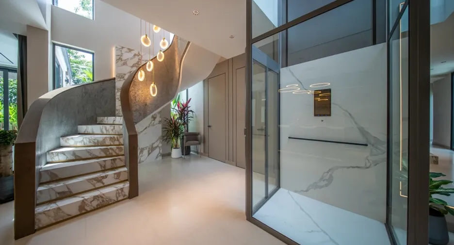For sale 7 bedrooms villa in Jomtien, Pattaya