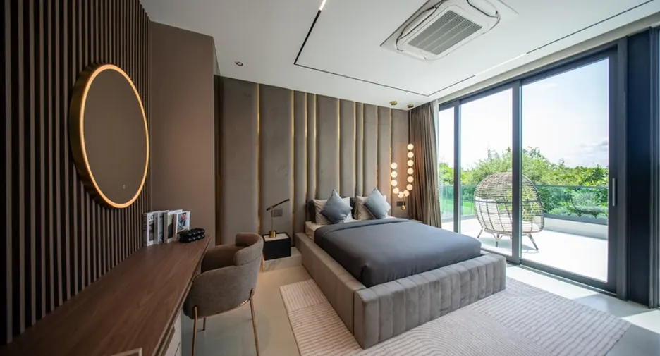 For sale 7 bedrooms villa in Jomtien, Pattaya