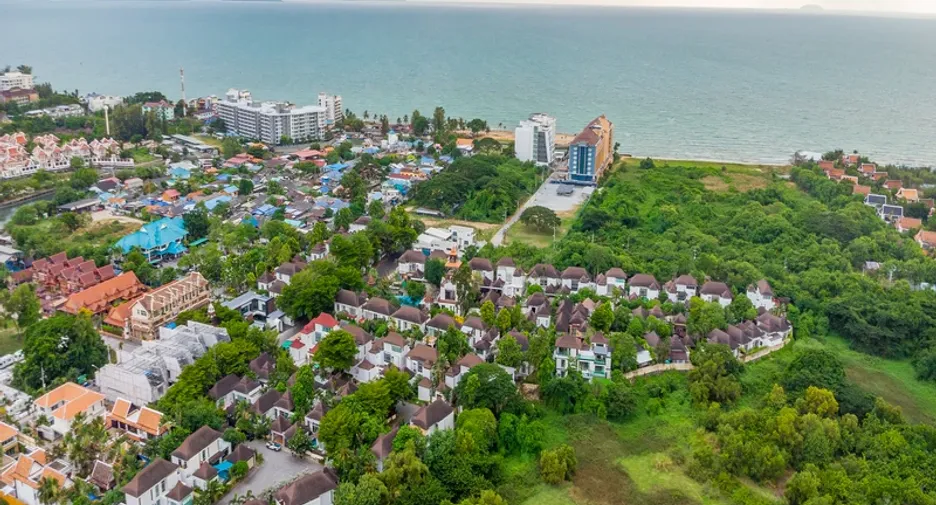 For sale 7 bedrooms villa in Jomtien, Pattaya