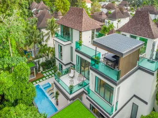 For sale 7 bedrooms villa in Jomtien, Pattaya