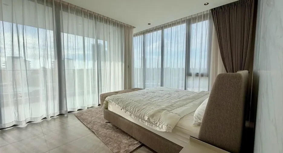 Аренда 3 спальни кондо в Na Jomtien, Паттайя