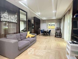 Haus zum Kauf mit 4 Zimmer in Prawet, Bangkok