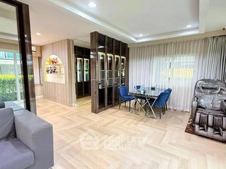 Haus zum Kauf mit 4 Zimmer in Prawet, Bangkok