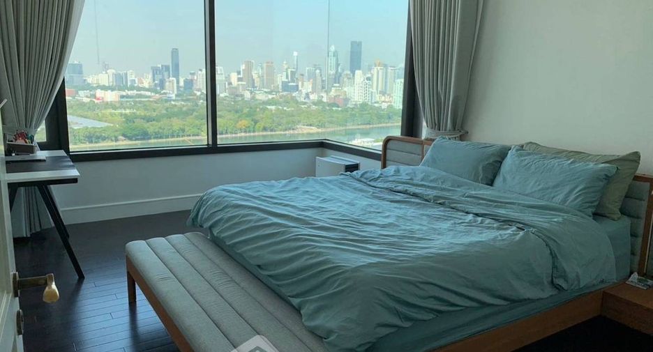 For sale 3 bedrooms condo in Khlong Toei, Bangkok