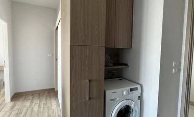 Condo en alquiler de 2 habitaciones en Mueang Samut Prakan, Samut Prakan