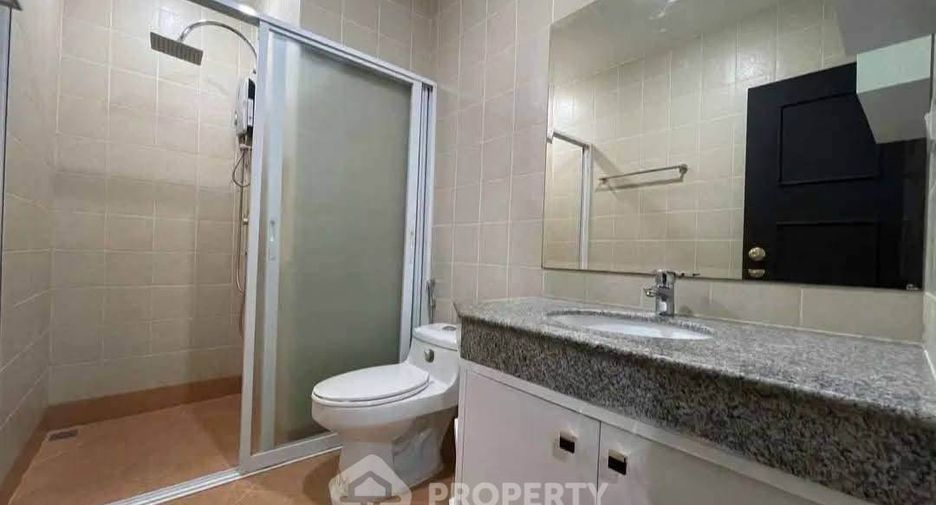 À louer 2 chambres condo à Bang Lamung, Chonburi