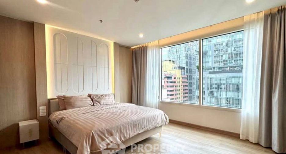 For rent 3 bedrooms condo in Bang Rak, Bangkok
