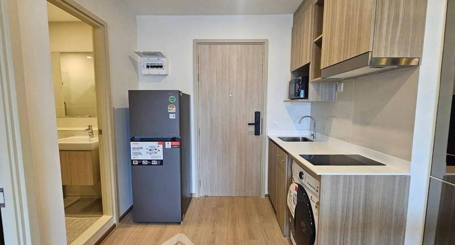 Condo en alquiler de 1 habitaciones en Khlong Toei, Bangkok