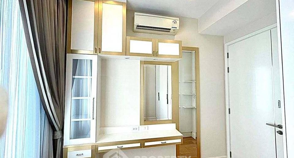 For rent 2 bedrooms condo in Chatuchak, Bangkok