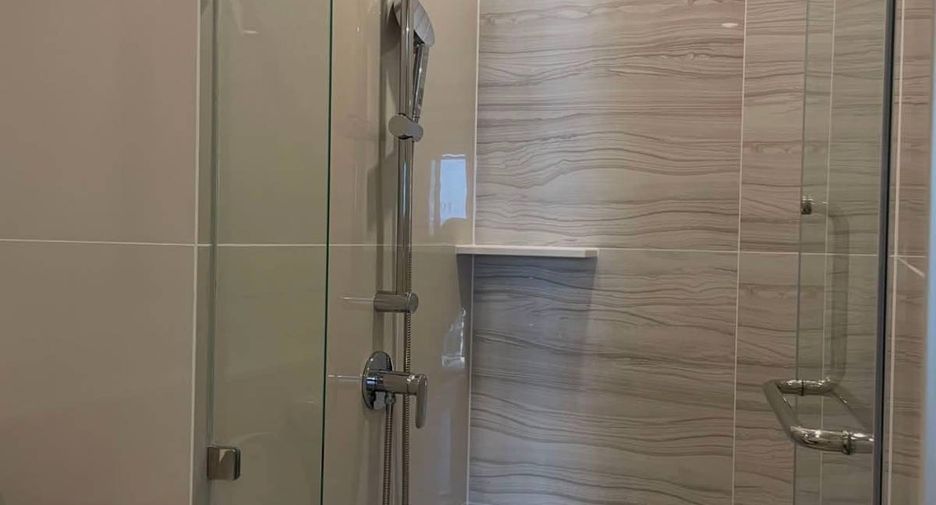 Condo en alquiler de 1 habitaciones en Khlong Toei, Bangkok