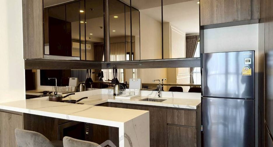 For rent 2 bedrooms condo in Watthana, Bangkok