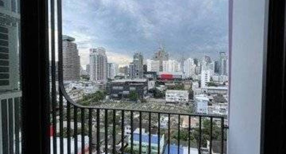 Wohnung zur Miete mit 1 Zimmer in Watthana, Bangkok