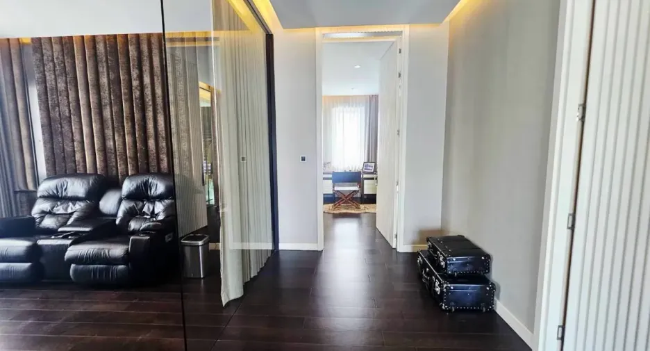 Casa en alquiler de 4 habitaciones en Bang Lamung, Chonburi