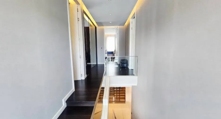 Casa en alquiler de 4 habitaciones en Bang Lamung, Chonburi