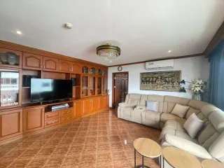 出租 2 卧室 公寓 在 Bang Lamung, Chon Buri
