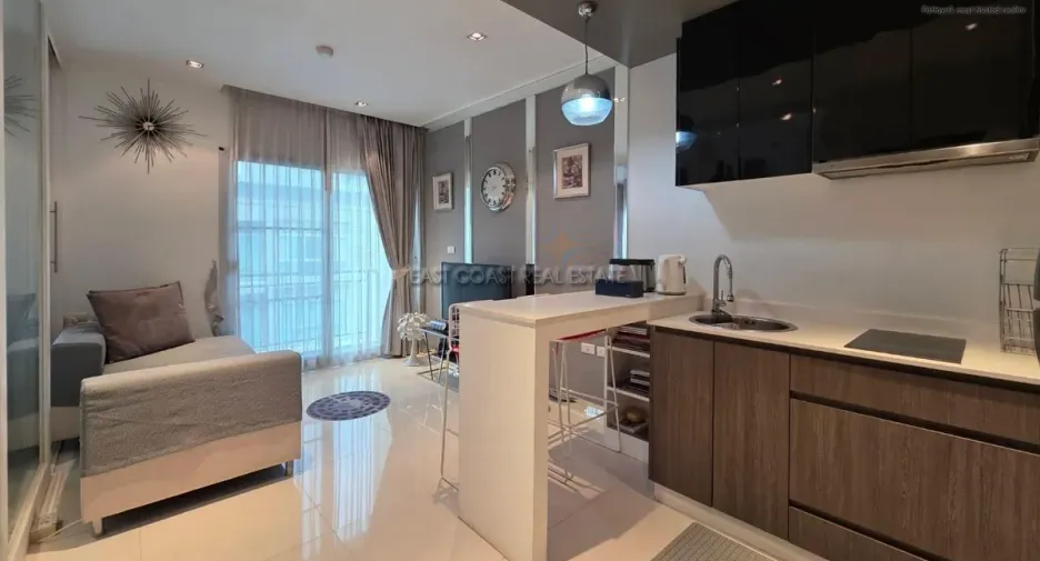 出租 和 出售 1 卧室 公寓 在 Bang Lamung, Chon Buri