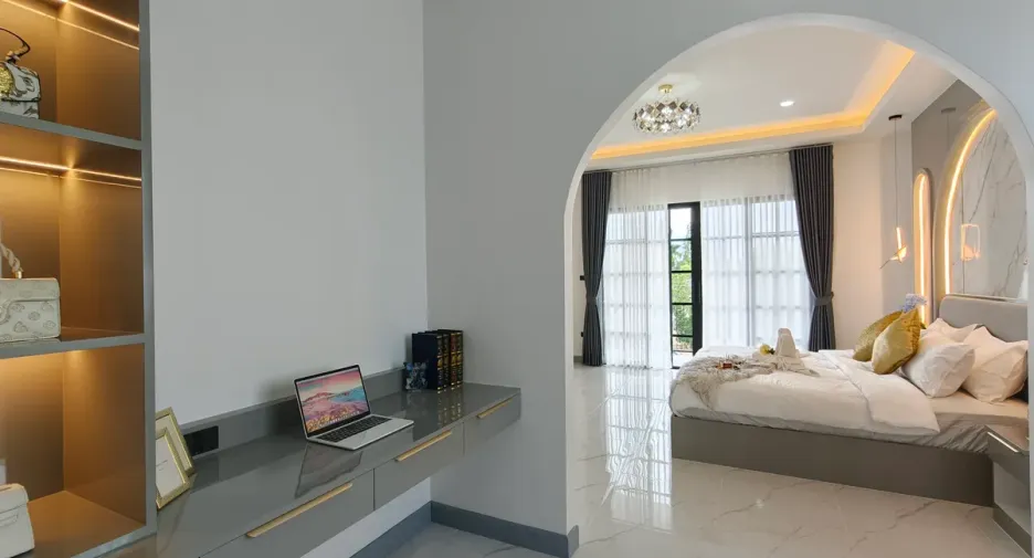 Casa en venta de 4 habitaciones en Bang Lamung, Chonburi