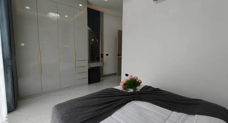 Casa en venta de 4 habitaciones en Bang Lamung, Chonburi