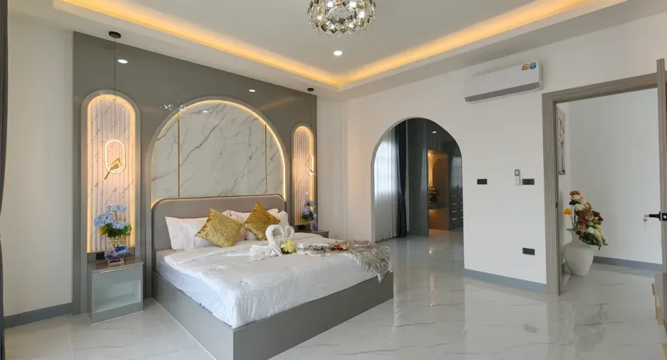 Casa en venta de 4 habitaciones en Bang Lamung, Chonburi
