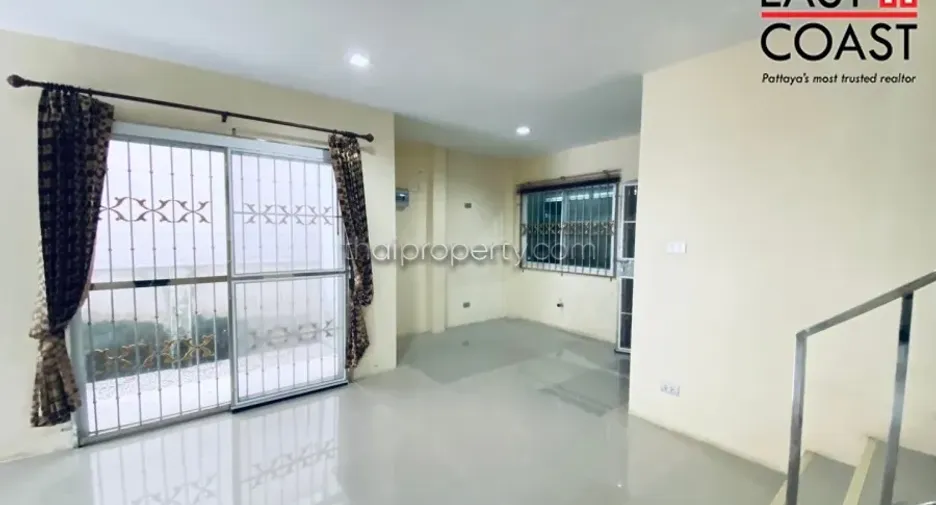 À louer 3 chambres maison à Bang Lamung, Chonburi