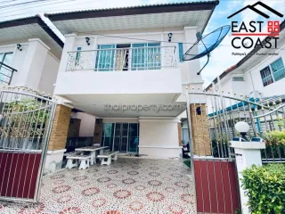 À louer 3 chambres maison à Bang Lamung, Chonburi