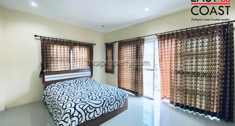 À louer 3 chambres maison à Bang Lamung, Chonburi