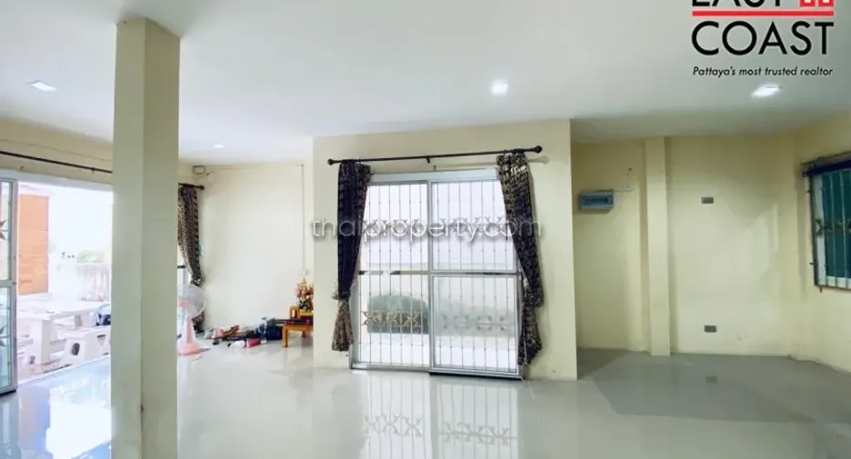 À louer 3 chambres maison à Bang Lamung, Chonburi