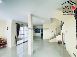 À louer 3 chambres maison à Bang Lamung, Chonburi