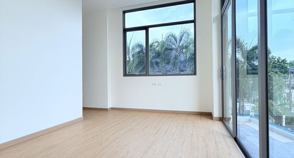 For sale 5 ベッドルーム villa in Mueang Phuket, Phuket