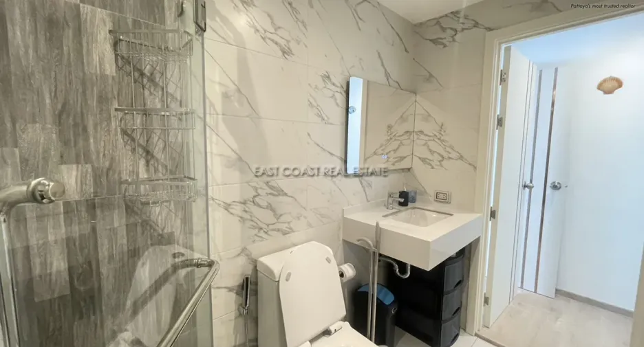For rent and for sale 2 bedrooms condo in Jomtien, Pattaya