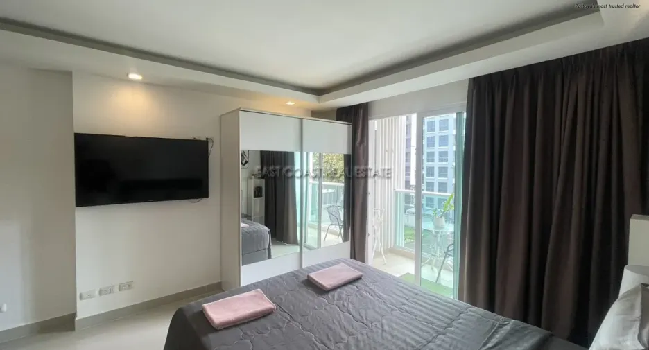 For rent and for sale 1 bed condo in Bang Lamung, Chonburi